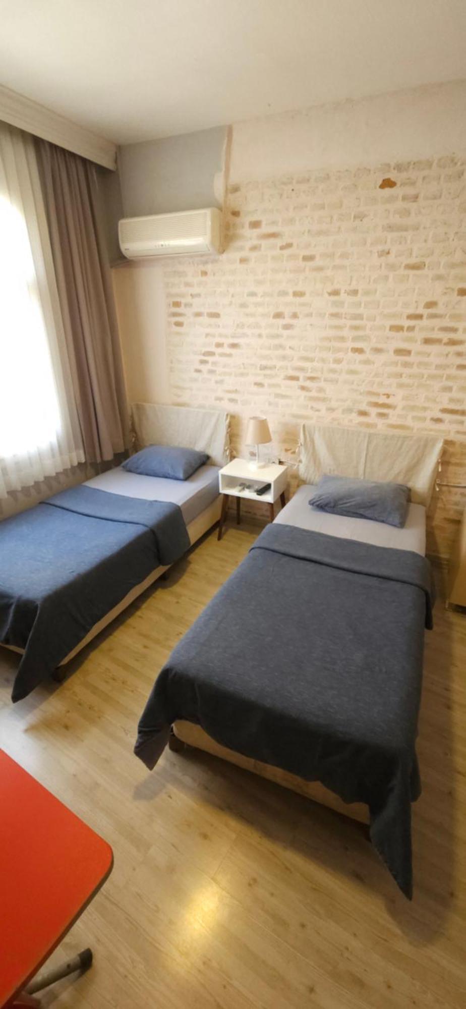 Uenver Hotel Adana Exterior photo